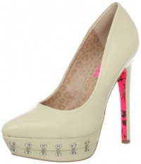 Betsey Johnson Women's Catelynn Platform Pump Betsey Johnson Women's Catelynn Platform Pump