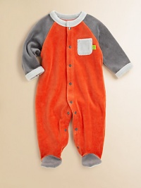 Baseball styling in sophisticated colors of plush velour.Round necklineContrast front snapsLong raglan sleeves with contrast cuffsPatch chest pocketSnap legsContrast feetCottonMachine washImported Please note: Number of snaps may vary depending on size ordered. Baseball styling in sophisticated colors of plush velour.Round necklineContrast front snapsLong raglan sleeves with contrast cuffsPatch chest pocketSnap legsContrast feetCottonMachine washImported Please note: Number of snaps may vary depending on size ordered.