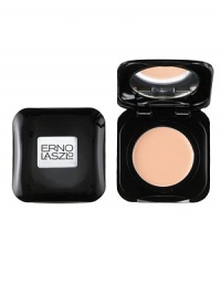 Disguises facial imperfections for a flawless finish. Minimizes under-eye shadows. Advanced emollients keep skin soft and reduces flaking. Glides on, blending without pulling. Disguises facial imperfections for a flawless finish. Minimizes under-eye shadows. Advanced emollients keep skin soft and reduces flaking. Glides on, blending without pulling.