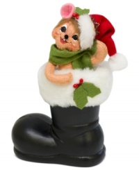 A chipper little mouse gets the boot this Christmas from Santa Claus himself. A cute figurine for an entryway or side table, with the unmistakable style of Annalee. A chipper little mouse gets the boot this Christmas from Santa Claus himself. A cute figurine for an entryway or side table, with the unmistakable style of Annalee.