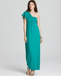 Cut a floor-sweeping silhouette in this Susana Monaco one-shoulder maxi dress, tailored in an elegant one-shoulder design. Cut a floor-sweeping silhouette in this Susana Monaco one-shoulder maxi dress, tailored in an elegant one-shoulder design.