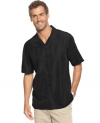 Kick your casual style up a notch with this shirt from Via Europa. Kick your casual style up a notch with this shirt from Via Europa.