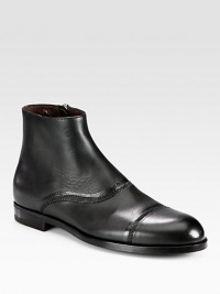 A well crafted boot for the distinguished gentleman of style, crafted in Italy with a long-lasting leather sole.Leather upperLeather liningPadded insoleLeather soleMade in Italy A well crafted boot for the distinguished gentleman of style, crafted in Italy with a long-lasting leather sole.Leather upperLeather liningPadded insoleLeather soleMade in Italy
