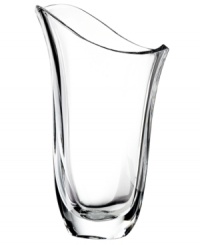 Love is in the air. Crafted of sparkling crystal, this Nambe Love Birds vase lends an air of elegance anywhere in your home. Love is in the air. Crafted of sparkling crystal, this Nambe Love Birds vase lends an air of elegance anywhere in your home.