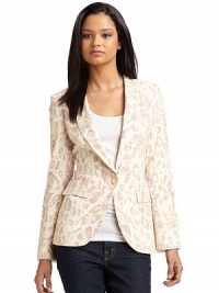 THE LOOKAllover cheetah printPadded shouldersNotched lapelFront button closureLong sleeves with button cuffs and raw trimDual flap pocketsVented back hemTHE FITAbout 25 from shoulder to hemTHE MATERIAL55% linen/45% cottonCARE & ORIGINDry cleanImportedModel shown is 5'10½ (179cm) wearing US size Small. THE LOOKAllover cheetah printPadded shouldersNotched lapelFront button closureLong sleeves with button cuffs and raw trimDual flap pocketsVented back hemTHE FITAbout 25 from shoulder to hemTHE MATERIAL55% linen/45% cottonCARE & ORIGINDry cleanImportedModel shown is 5'10½ (179cm) wearing US size Small.