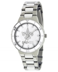 Who dat! Root for your team 24/7 with this sporty watch from Game Time. Features a New Orleans Saints logo at the dial. Who dat! Root for your team 24/7 with this sporty watch from Game Time. Features a New Orleans Saints logo at the dial.