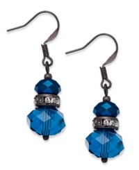 Frosty never looked so good. These snowman drop earrings from c.A.K.e. by Ali Khan layers faceted glass beads on a pair crafted from hematite tone mixed metal. Approximate drop: 1-1/2 inches. Frosty never looked so good. These snowman drop earrings from c.A.K.e. by Ali Khan layers faceted glass beads on a pair crafted from hematite tone mixed metal. Approximate drop: 1-1/2 inches.