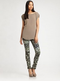 Skinny-leg jeans with five-pocket styling, modernized by an abstract print. THE FITSkinny fitRise, about 8Inseam, about 32THE DETAILSButton closureZip flyFive-pocket styling86% cotton/11% polyester/3% spandexDry cleanMade in USAModel shown is 5'10 (177cm) wearing US size 4. Skinny-leg jeans with five-pocket styling, modernized by an abstract print. THE FITSkinny fitRise, about 8Inseam, about 32THE DETAILSButton closureZip flyFive-pocket styling86% cotton/11% polyester/3% spandexDry cleanMade in USAModel shown is 5'10 (177cm) wearing US size 4.