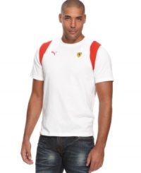 Keep casual style running at a nice speed with this crisp Ferrari t-shirt from Puma. Keep casual style running at a nice speed with this crisp Ferrari t-shirt from Puma.