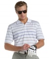 Up your game in an instant with the unparalleled performance of this polo shirt from Izod Golf. (Clearance)