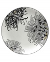 Bold florals inspired by 19th century Japanese textiles spring from the Chrysanthemum platter of this set of striking, graphic and stylish dinnerware. The dishes feature a bouquet of cream, charcoal and gold on everyday fine china that offers the cool, modern look and unparalleled durability of Denby.