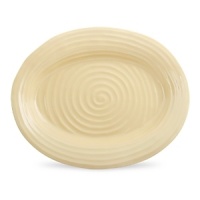 This set of dinnerware designed by famed cook and food writer Sophie Conran offers a modern organic aesthetic in unique shapes for an elegant and durable everyday collection. This set of dinnerware designed by famed cook and food writer Sophie Conran offers a modern organic aesthetic in unique shapes for an elegant and durable everyday collection.