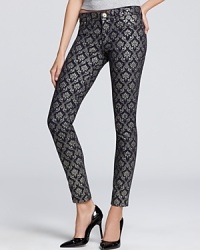 In a collaboration between DL1961 and the ever-popular blog Bag Snob, these skinny jeans boast a richly rendered metallic brocade pattern for an ultra-posh finish. In a collaboration between DL1961 and the ever-popular blog Bag Snob, these skinny jeans boast a richly rendered metallic brocade pattern for an ultra-posh finish.