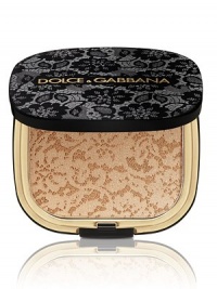 SAKS EXCLUSIVE. Housed in eminently collectible packaging and adorned in limited edition black lace to echo the fabric's importance in Dolce & Gabbana oeuvre. This lightweight bronzer offers a subtle luminescence and an even tone to the complexion with the lightest sweep across cheekbones and brow. Made in Italy