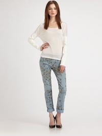 Pretty floral-print denim styled with a high waist and slim leg that can be a rolled at the hem for a retro-casual silhouette.THE FITSlim fitRise, about 8Inseam, about 29THE DETAILSZip flyFive-pocket style97% cotton/3% Lycra®Machine washMade in USA of imported fabricModel shown is 5'9 (175cm) wearing US size 4. Pretty floral-print denim styled with a high waist and slim leg that can be a rolled at the hem for a retro-casual silhouette.THE FITSlim fitRise, about 8Inseam, about 29THE DETAILSZip flyFive-pocket style97% cotton/3% Lycra®Machine washMade in USA of imported fabricModel shown is 5'9 (175cm) wearing US size 4.