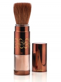 Limited edition Sublime Shimmering Brush, designed for easy traveling, highlights sun-kissed skin with a golden or coppery shade. Limited edition Sublime Shimmering Brush, designed for easy traveling, highlights sun-kissed skin with a golden or coppery shade.
