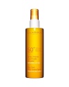 • High protection for the body that protects skin from the damaging affects of sun exposure• This Lightweight spray offers high protection and is water and perspiration resistant.Key Ingredients:- Multi-Cellular Protection – Protects skin with a multi-filter complex that protects against UVA and UVB rays.- Phyto-Sunactyl 2 – A combination of 5 plant extracts (senna, pea, plane tree, olive and baobab) help skin to resist the sun's aggressions. All are allergy tested.