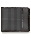 The classic check pattern on the exterior of this bi-fold wallet is a constant reminder of your taste for the finer things in life.