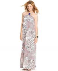 Head-off in beach-ready style with this maxi dress from Jessica Simpson that boasts a detailed print and the comfiest fit of all! Head-off in beach-ready style with this maxi dress from Jessica Simpson that boasts a detailed print and the comfiest fit of all!
