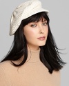 Be news-worthy in Echo's effortless knit hat, featuring a brim and ribbed back.