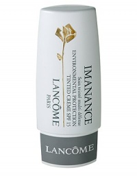 This ultra-light, tinted creme adds just a hint of sheer, luminous colour while protecting your complexion from environmental conditions. SPF 15, antioxidants and an anti-pollution barrier help prevent signs of premature aging. The result: A gorgeous, radiant glow that really lasts. This ultra-light, tinted creme adds just a hint of sheer, luminous colour while protecting your complexion from environmental conditions. SPF 15, antioxidants and an anti-pollution barrier help prevent signs of premature aging. The result: A gorgeous, radiant glow that really lasts.
