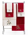 Ring in the holiday season in Lenox style. Featuring soft cotton embellished with festive holly-and-ribbon embroidery and tasteful touches of gold, this fingertip towel charms your bath with seasonal elegance.