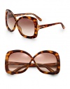 Chic, butterfly-shaped plastic frames with logo detail. Available in havana with gradient brown lens.Logo temples100% UV protectionMade in Italy