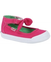 Walk with your head held high. She'll love trotting around showing everyone these darling shoes from Keds®. Walk with your head held high. She'll love trotting around showing everyone these darling shoes from Keds®.
