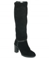 Make it through the season in style with Juicy Couture's Mabri cold weather boots. Lined in faux-fur with a zipper closure up the shaft, this single sole style will be your new favorite.