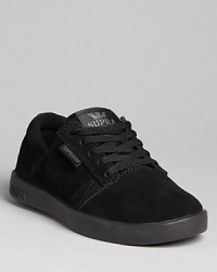 His skater kicks get a welcome update. The Weston looks sweet in suede, keeping a low profile with bold monotone stitching and sole. His skater kicks get a welcome update. The Weston looks sweet in suede, keeping a low profile with bold monotone stitching and sole.
