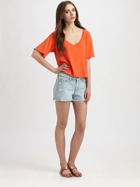 Cropped front and dropped shoulders infuse this supremely soft cotton v-neck with urban-cool vibes. V-neckDropped shouldersOversized short sleevesHi-low hemCottonMachine washMade in USAModel shown is 5'10 (177cm) wearing US size Small. Cropped front and dropped shoulders infuse this supremely soft cotton v-neck with urban-cool vibes. V-neckDropped shouldersOversized short sleevesHi-low hemCottonMachine washMade in USAModel shown is 5'10 (177cm) wearing US size Small.