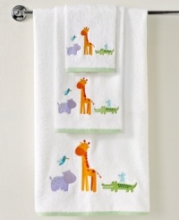 It's a zoo in here! A group of playful friends come together in this Zoo Friends bath towel, featuring friendly animals in fun and vibrant colors that your kids will adore.