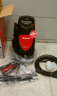 Snap-on 870552 1,600 PSI Electric Pressure Washer With 20-Foot Hose Snap-on 870552 1,600 PSI Electric Pressure Washer With 20-Foot Hose