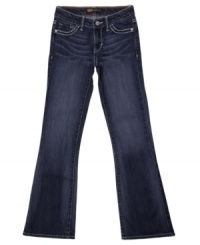 Thick top-stitching at the pockets and belt loops, these bootcut jeans from Levi's have just enough of an accent to enhance her style.