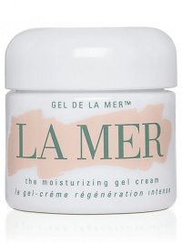 This ultralight edition of the original Crème de la Mer instantly refreshes and hydrates the skin, leaving a supremely soft finish. Its gel-like texture is ideal for warmer weather and times when a true cream just might be too rich. Created with the original concentration of Crème de Mer's Miracle Broth, the results are simply spectacular: Skin becomes softer, firmer, looks virtually creaseless. Lines and wrinkles begin to fade from view. Sensitivities are calmed and soothed. This ultralight edition of the original Crème de la Mer instantly refreshes and hydrates the skin, leaving a supremely soft finish. Its gel-like texture is ideal for warmer weather and times when a true cream just might be too rich. Created with the original concentration of Crème de Mer's Miracle Broth, the results are simply spectacular: Skin becomes softer, firmer, looks virtually creaseless. Lines and wrinkles begin to fade from view. Sensitivities are calmed and soothed.
