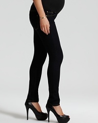 Never sacrifice style during your pregnancy in this flattering James Jeans look. The slim fit keeps your silhouette looking sleek to rock the look day or night. Never sacrifice style during your pregnancy in this flattering James Jeans look. The slim fit keeps your silhouette looking sleek to rock the look day or night.