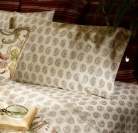 Lauren by Ralph Lauren Bedding Antigua Paisley Set of 2 Pillowcases; KING Lauren by Ralph Lauren Bedding Antigua Paisley Set of 2 Pillowcases; KING