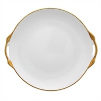 Palmyre provides the ideal backdrop for personal creativity. Able to set a refined table with its understated beauty or by creating a personalized setting when paired with another Bernardaud collection. Palmyre provides the ideal backdrop for personal creativity. Able to set a refined table with its understated beauty or by creating a personalized setting when paired with another Bernardaud collection.