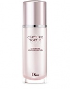 The legendary skincare product of the Capture Totale range. The power of this active concentrate has been boosted by the latest stem cell discoveries. The Capture Totale Multi-Perfection Concentrated Serum carries the Longoza-Cellular Complex to the very heart of the skin to reactivate all of the skin's youth functions. Wrinkles, loss of firmness, lack of radiance and even the most deep-set visible signs of aging are corrected from within. 