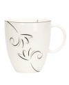 A fluid contemporary pattern with subtle shimmer dances along the edging of this mug. As a stylish accent for entertaining or a simple way to spruce up an everyday meal, the Voila collection always looks right.
