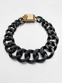 A statement piece with graduated resin links accented with a signature clasp. Resin16k goldplated brassLength, about 20Tongue and box closureImported A statement piece with graduated resin links accented with a signature clasp. Resin16k goldplated brassLength, about 20Tongue and box closureImported