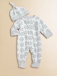 Metallic snowflakes add a wintery touch to a classic cotton one-piece with full-snap front for easy on and off.CrewneckLong sleevesSnap-frontPatch pocketBottom snapsCottonMachine washImported Please note: Number of snaps may vary depending on size ordered. Metallic snowflakes add a wintery touch to a classic cotton one-piece with full-snap front for easy on and off.CrewneckLong sleevesSnap-frontPatch pocketBottom snapsCottonMachine washImported Please note: Number of snaps may vary depending on size ordered.