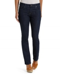 Want the skinny on the latest look? Levi's has you covered with these dark-washed, slim-fitting petite jeans, perfect for pairing with heels or tucking into tall boots. Want the skinny on the latest look? Levi's has you covered with these dark-washed, slim-fitting petite jeans, perfect for pairing with heels or tucking into tall boots.