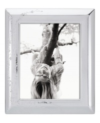 An instant classic from kate spade, the Gardner Street picture frame features stems of leafy foliage flourishing in brilliant silver plate. A thoughtful gift for brides-to-be and beautiful addition to modern decor. An instant classic from kate spade, the Gardner Street picture frame features stems of leafy foliage flourishing in brilliant silver plate. A thoughtful gift for brides-to-be and beautiful addition to modern decor.