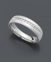 Eternally chic and stylish, your groom will love this standout wedding band. Crafted in polished sterling silver, this men's ring highlights a seamless diamond milgrain (1/2 ct. t.w.) pattern. Size 10-1/2.