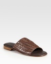 Delicately woven slip-on designed in luxurious leather.Leather upperLeather liningPadded insoleRubber soleImported