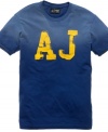 Simplify your casual style with this t-shirt from Armani Jeans.