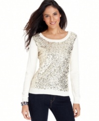 Sparkly sequins on this petite Debbie Morgan sweater add a dose of fun to your cold weather wardrobe! Sparkly sequins on this petite Debbie Morgan sweater add a dose of fun to your cold weather wardrobe!