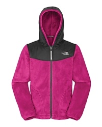 A bright way to warm up her look, The North Face® Oso sports a two-toned shell, with hoodie, front logo and slant pockets. A bright way to warm up her look, The North Face® Oso sports a two-toned shell, with hoodie, front logo and slant pockets.