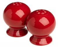 Fiesta 2-1/4-Inch Salt and Pepper Set, Scarlet Fiesta 2-1/4-Inch Salt and Pepper Set, Scarlet